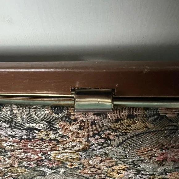 Vintage 50s Floral Tapestry Top Handle Kelly Frame Handbag Victorian Roses - Picture 6 of 11